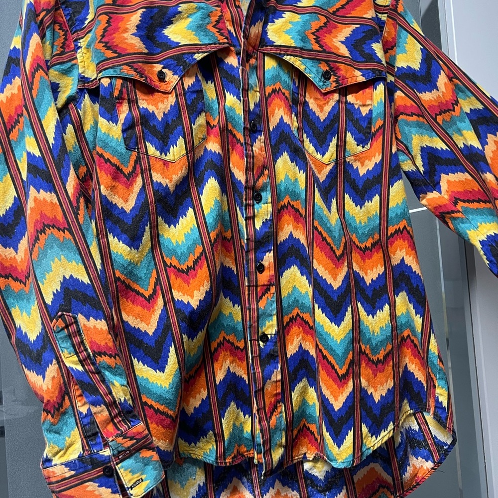 VTG Western Chevron Button-Up Shirt - Picture 3 of 7
